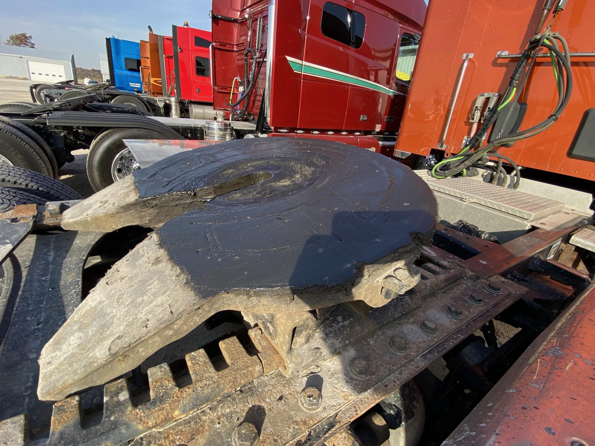 2020 PETERBILT 579 - Image 10